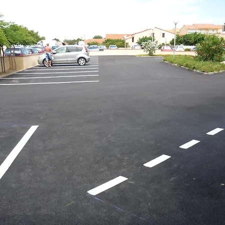 Barcarès F2 Cabine, Rdc, 50 M, 28 M2, 6 Personnes *