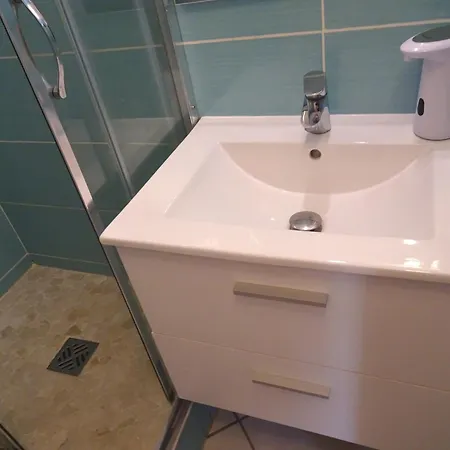 Apartment Barcares F2 Cabine, Rdc, 50 M, 28 M2, 6 Personnes Le Barcares