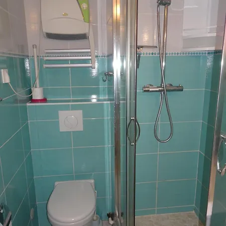 Barcares F2 Cabine, Rdc, 50 M, 28 M2, 6 Personnes Apartment