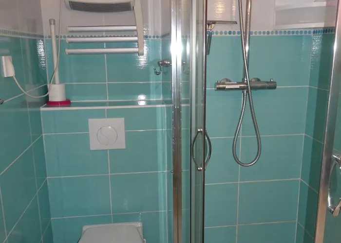 Barcares F2 Cabine, Rdc, 50 M, 28 M2, 6 Personnes Daire