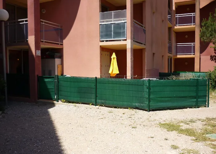 Daire Barcares F2 Cabine, Rdc, 50 M, 28 M2, 6 Personnes Le Barcarès